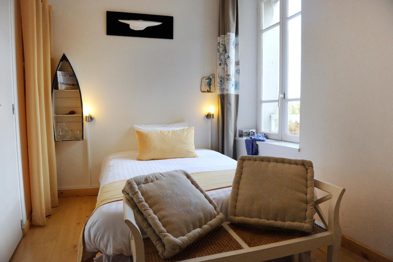 Hotel Aux Tamaris - Vue Mer Roscoff Ngoại thất bức ảnh