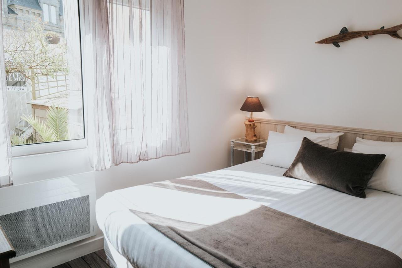 Hotel Aux Tamaris - Vue Mer Roscoff Ngoại thất bức ảnh