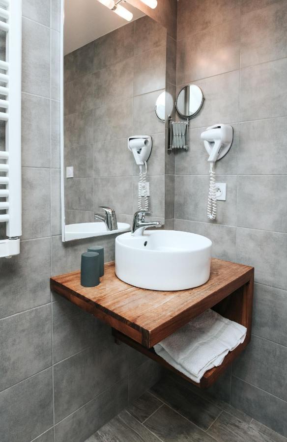 Hotel Aux Tamaris - Vue Mer Roscoff Ngoại thất bức ảnh